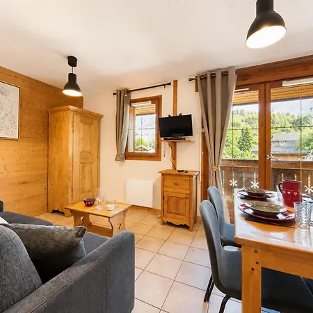 Cosy Au Pied Des Pistes, 4 Pers, Balcon - Fr-1-505-238